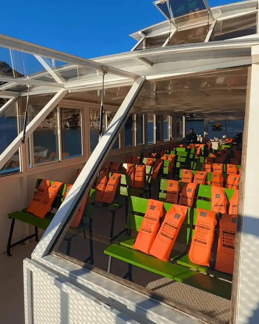 San Rafael catamaran paseo
